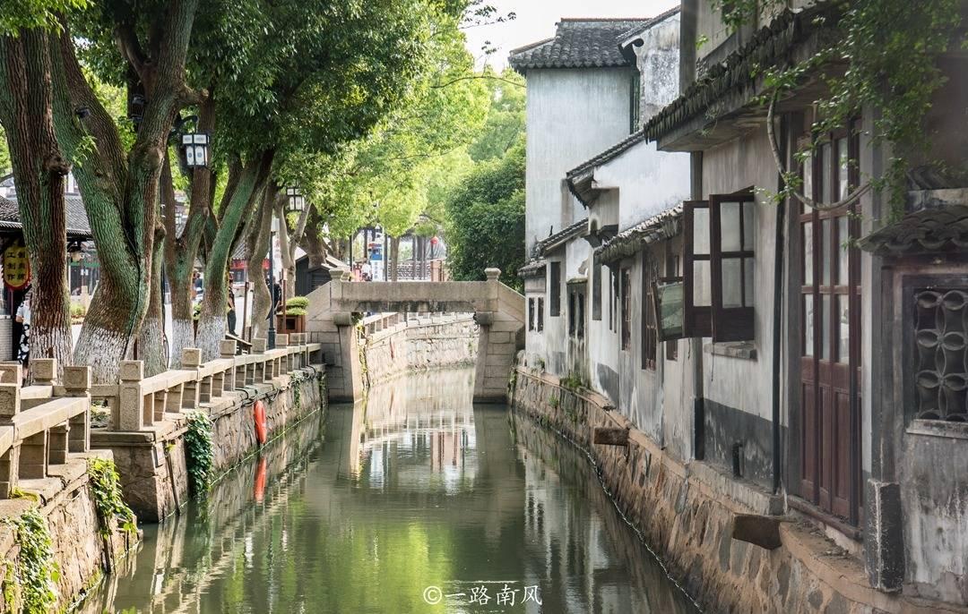 彩块跑酷